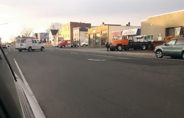 Rondinone’s Auto & Truck Center LLC