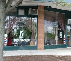 Yamari’s Unisex Salon