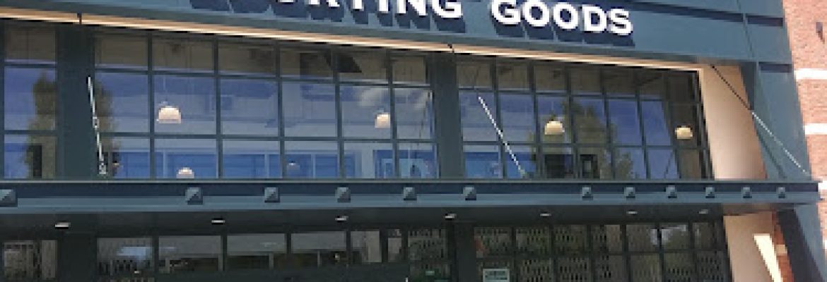DICK’S Sporting Goods