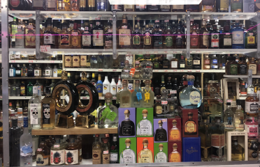 Kav’s Package Store