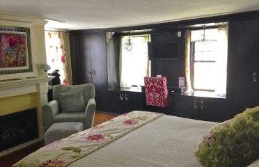 The Connecticut River Valley Inn