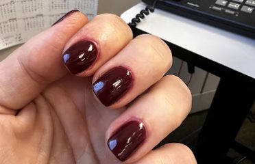 Q Nails