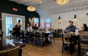 toast + tonic creative kitchen