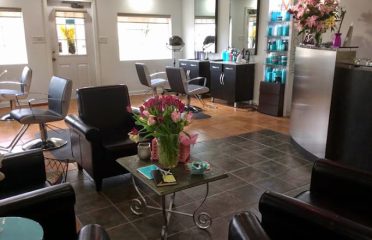 Vanna’s Hair Studio