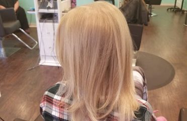 Head Rush Salon