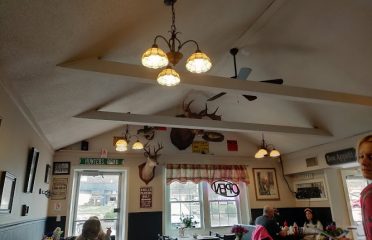 Jimmy’s On the River