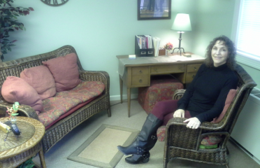 Lori Carpenos LMFT Counseling Coaching & Consulting