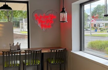 Tribos Peri Peri Avon CT