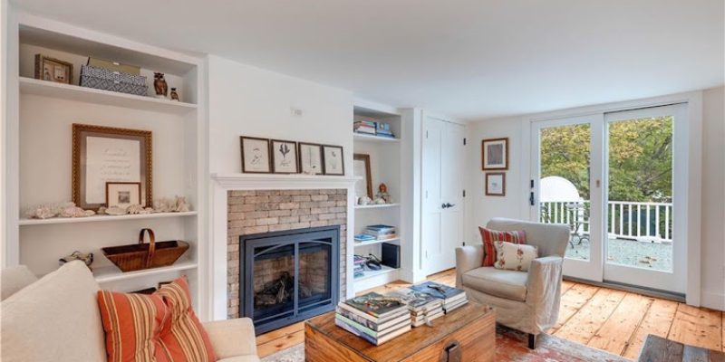 Pondside Kitchens and Hearth