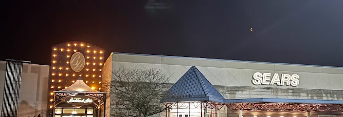 The Shoppes at Buckland Hills