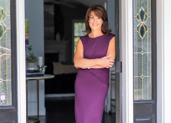 Doreen Amata, Realtor Coldwell Banker Realty