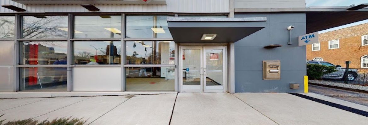 Bank of America (with Drive-thru ATM)