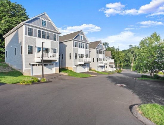 William Raveis, Top Realtor CT