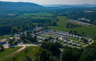 Lone Oak Campsites