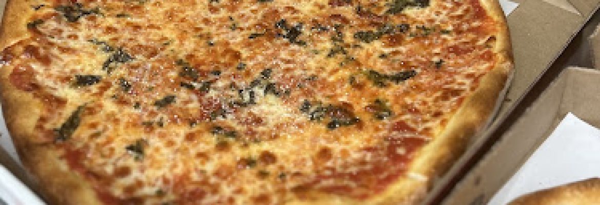 DeLuca’s Pizzeria