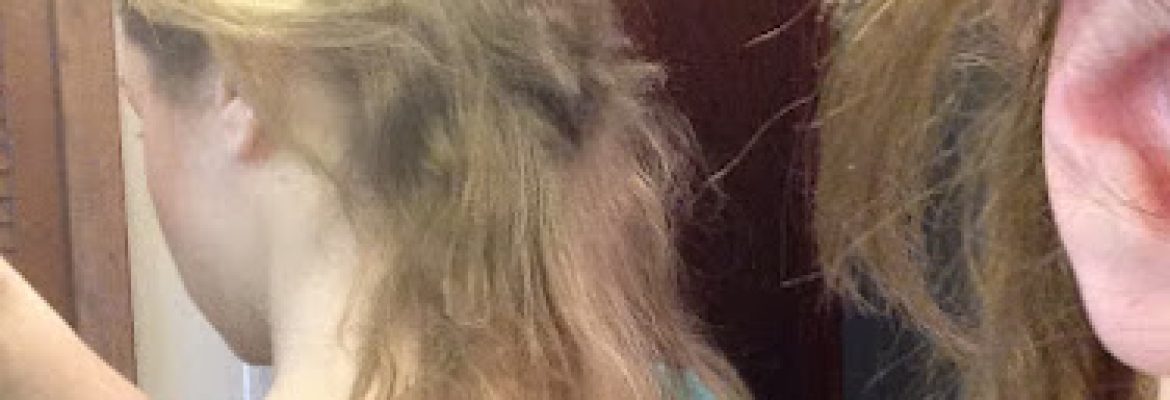 Mani Manuel / Family Hair Care