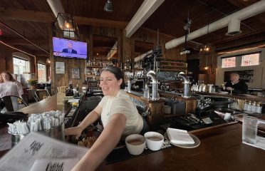 Karma Kitchen Mystic & Juicery