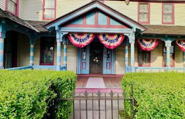 Hicks-Stearns Family Museum