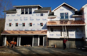Gold Coast Roofing LLC