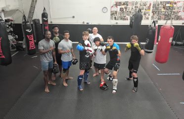 Hands-Up Boxing