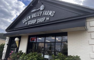 Salem Valley Farms Scoop Shop