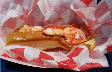Lobster Tales Food Truck