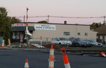Wally Wine & Spirits
