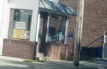 D’Elia’s Bakery & Grinder Shop