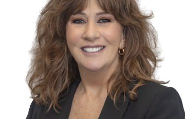 Maria Phillips | Linda’s Team at William Raveis