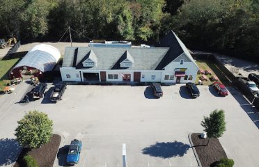 B&M Lawn & Garden