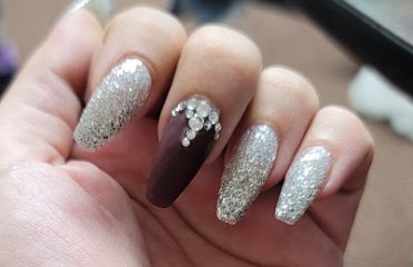 Nina Nails