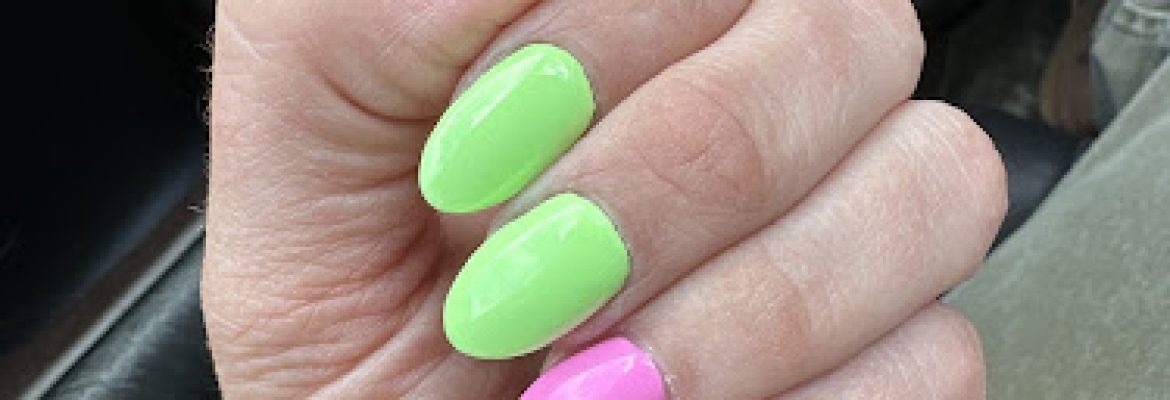 Happy Nails