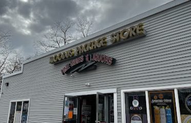 Moodus Package Store