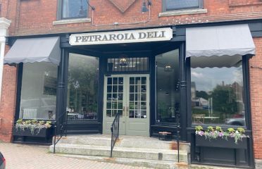 Petraroia Deli