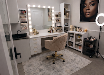 Opulent Retreat Salon & Suites