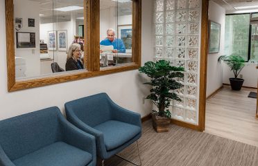 Howard Levitt, DDS