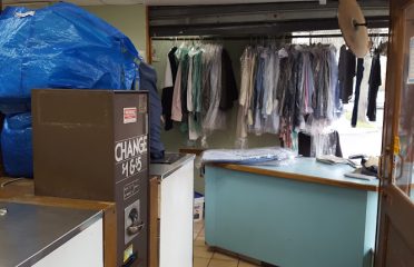 Bubble & Squeak Laundromat
