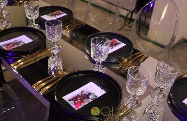 The Table & Gallery