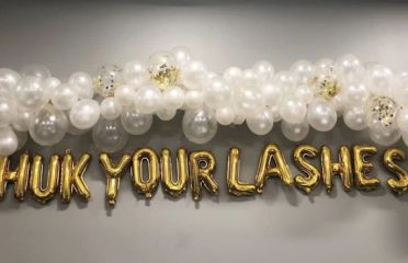 Huk Your Lashes