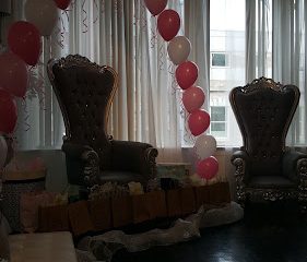 The Posh Beauty Bar