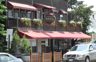AJ’s Bistro