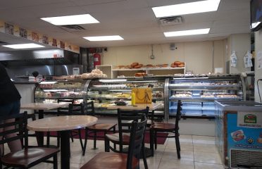 KiDelicia Bakery & Deli