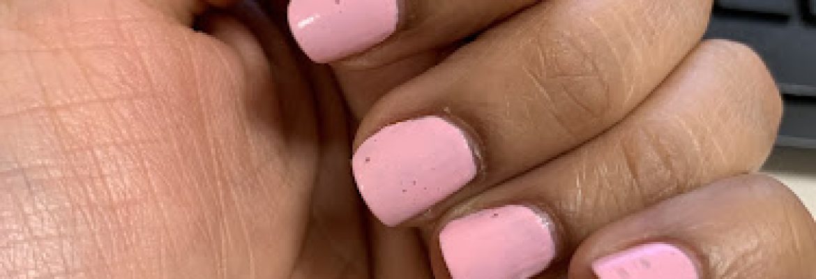 Nails Hollywood