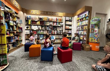 Barnes & Noble