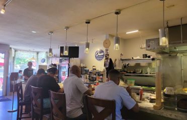 Center Street Luncheonette