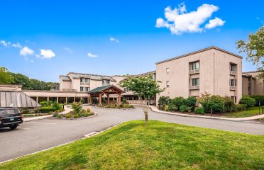 Heritage Hotel & Conference Ctr.