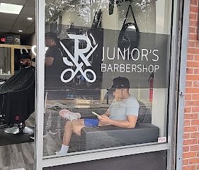 Francesco’s Barber Shop