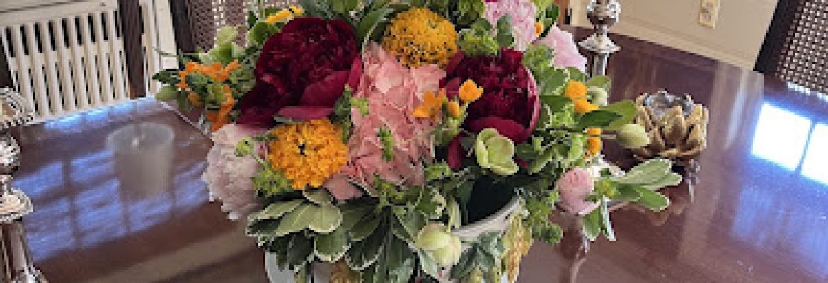 Coreen’s Bridge Floral Shop