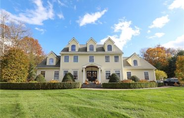 Catherine Thompson, William Raveis/First Town RE