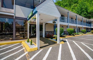 Americas Best Value Inn Torrington